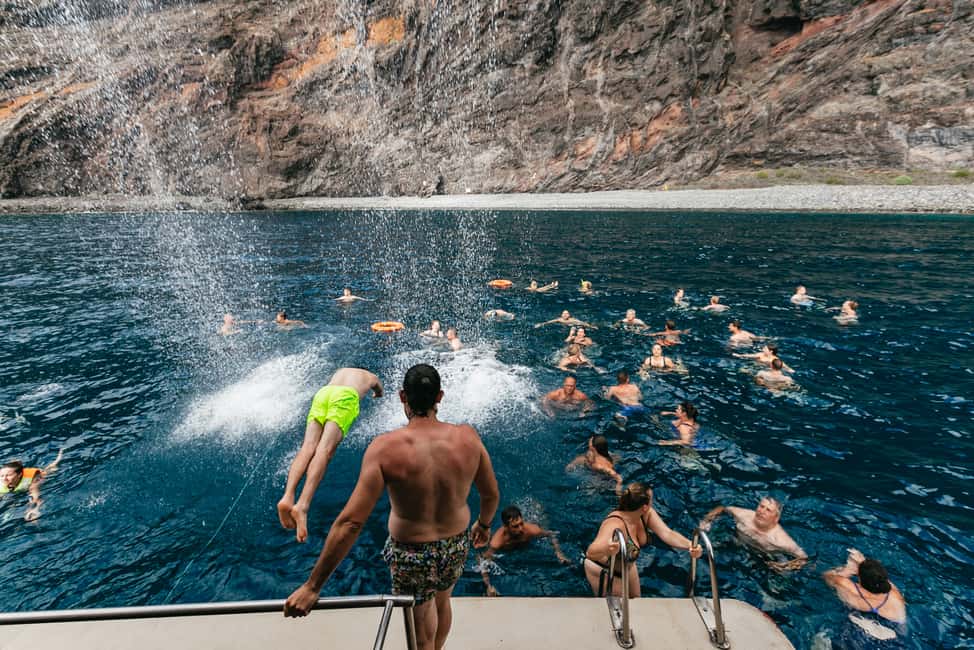 billede nr.21 af aktiviteten Adeje: Hval- og delfinsafari med frokost og svømmetur i Costa Adeje, uploadet af udbyder