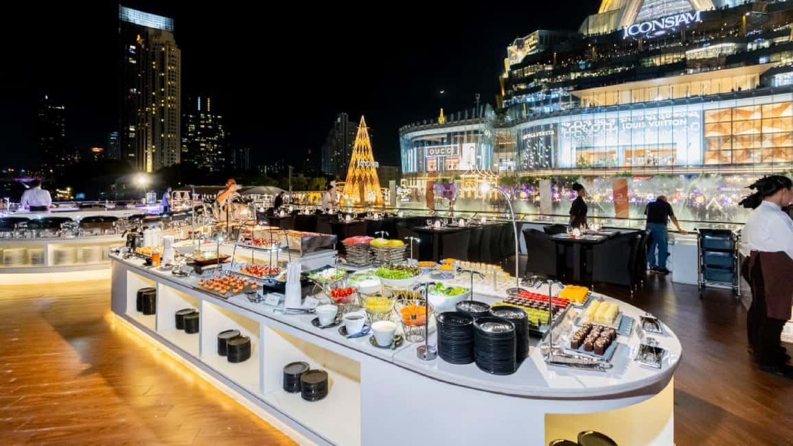 image n.8 of Bangkok: Opulence Luxury Dinner Cruise with Hotel Transfer activity in Bangkok, uploaded by supplier