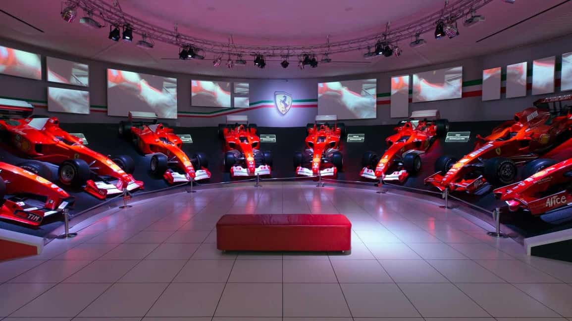 imagem n.11 de Modena e Maranello: Combo Museus Ferrari e transfer de autocarro atividade em Modena, carregada pelo fornecedor