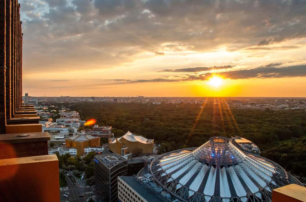 Immagine nº 1 di Berlino: Biglietto di ingresso prioritario per l'ascensore Panoramapunkt attività a Berlino, caricata dal fornitore