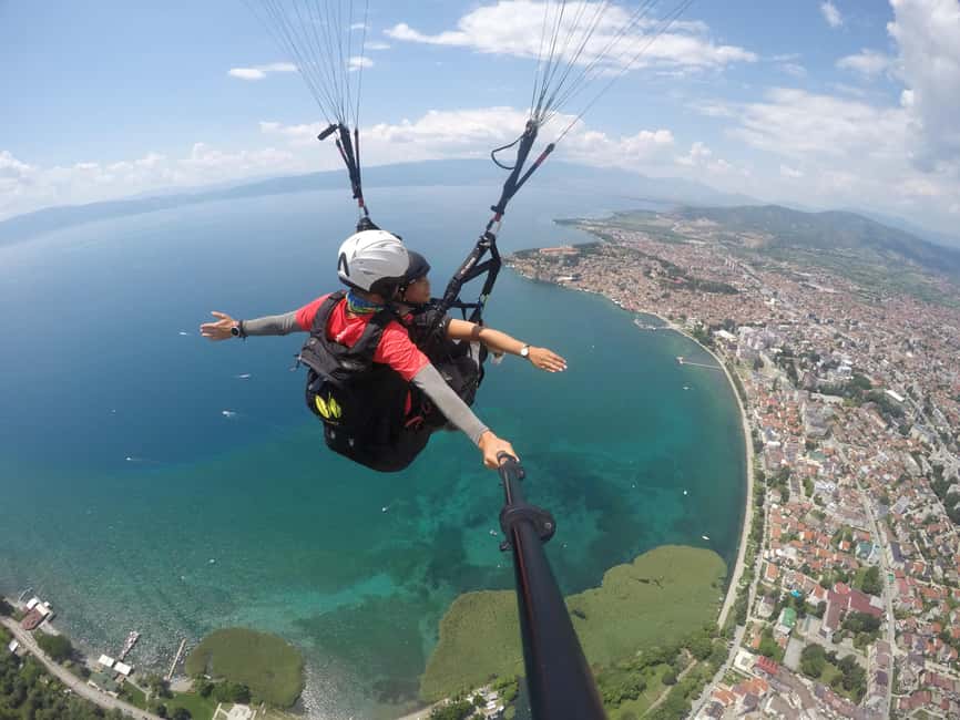 billede nr.1 af aktiviteten Paragliding over Ohrid-søen i Den sydvestlige region, uploadet af udbyder