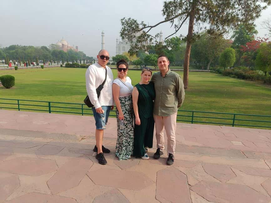 image n.14 of From Delhi: Taj Mahal & Agra Private Day Trip with Transfers activity in Agra, uploaded by supplier
