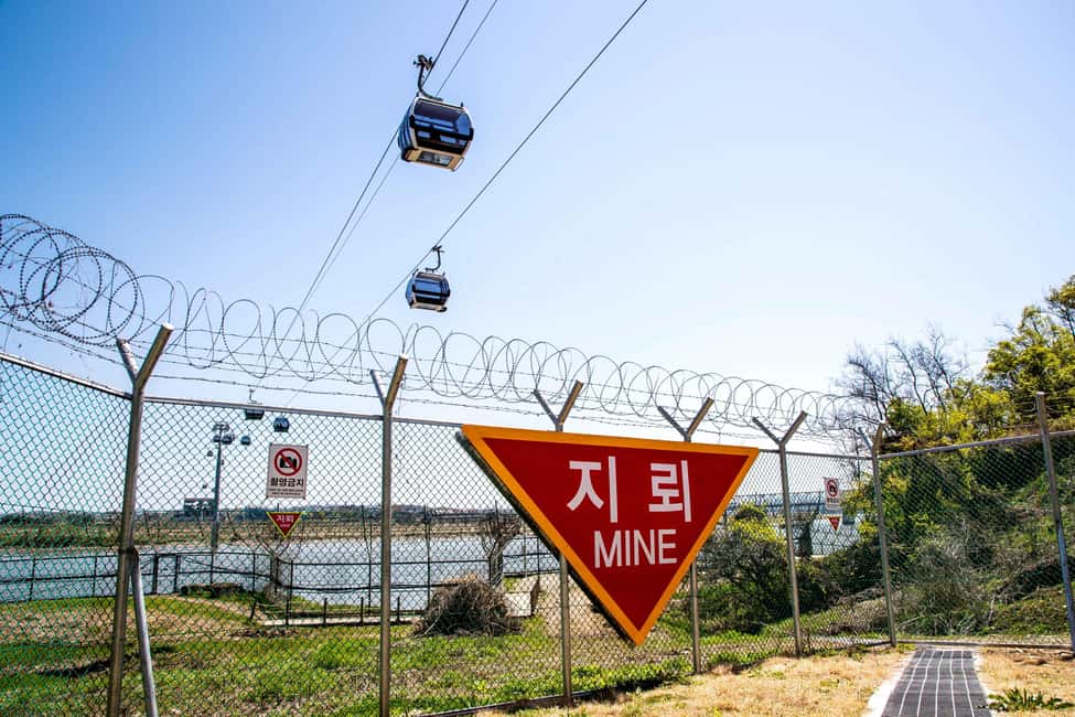 imagen n.º 2 de Seúl: tour guiado por la DMZ, tercer túnel y góndola opcional (tour EG) actividad en Paju-si, subida por el proveedor