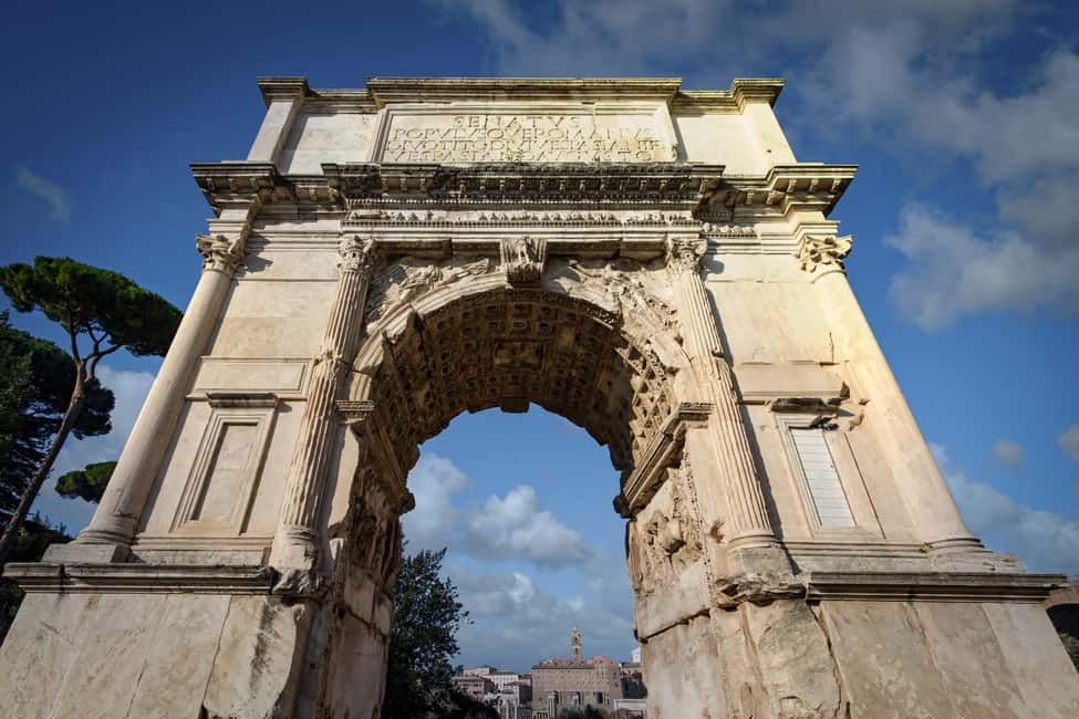image n.2 of Rome: Walk With Wine activity in Rome, uploaded by supplier