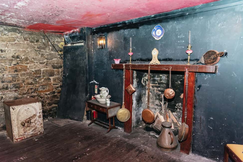 image n.10 of Edinburgh: Old Town and Underground Historical Tour activity in Edinburgh, uploaded by supplier
