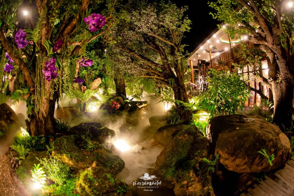 image n.5 of Chiangmai to Chiangrai: 3 Temples, Hot Springs& Lalitta Cafe activity in Chiang Rai, uploaded by supplier