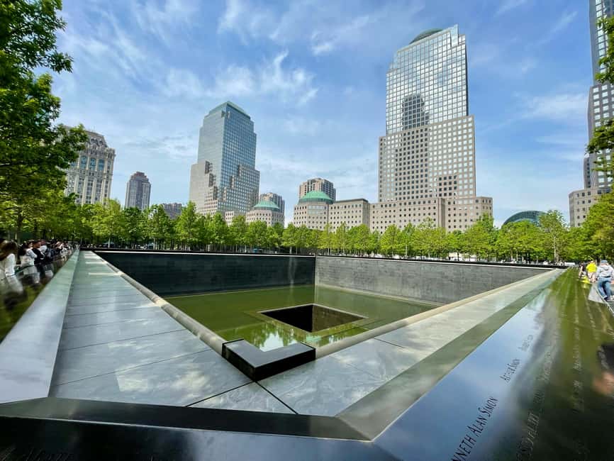 9/11 Memorial Ground Zero Tour with Optional Museum Entry