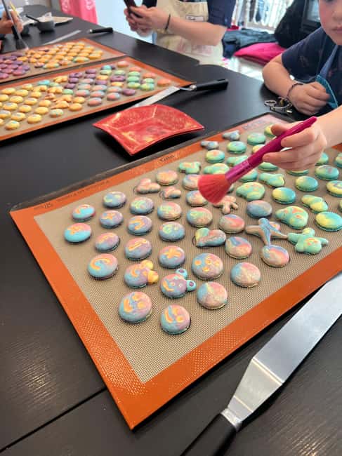 image n.11 of Paris: Montmartre Macaron Baking Workshop activity in Paris, uploaded by supplier