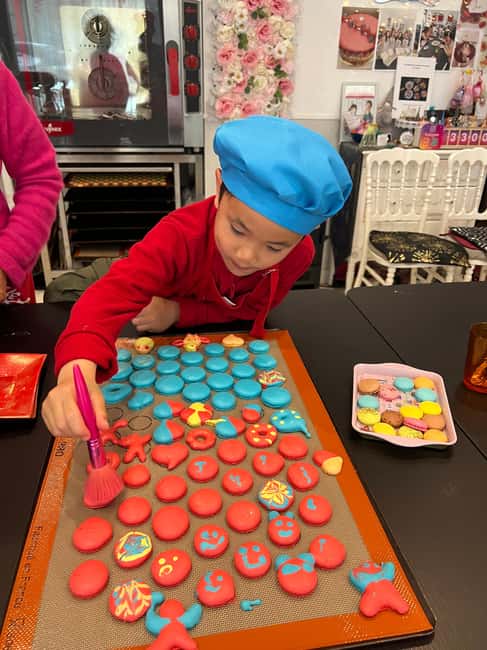 image n.10 of Paris: Montmartre Macaron Baking Workshop activity in Paris, uploaded by supplier