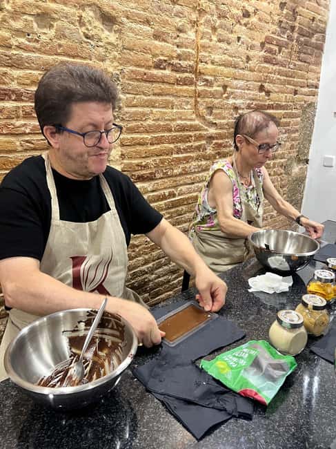 image n.7 of Bean to Bar Chocolate Workshop in Barcelona activity in Barcelona, uploaded by supplier