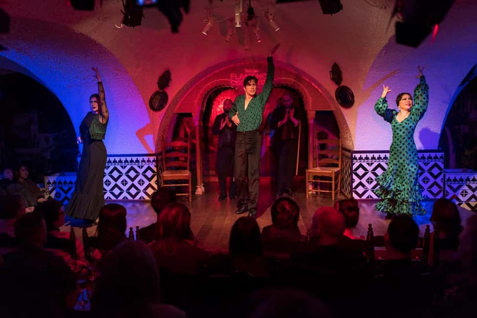 image n.2 of Barcelona: Tablao Flamenco Cordobes Show and Drink in Rambla activity in Barcelona, uploaded by supplier