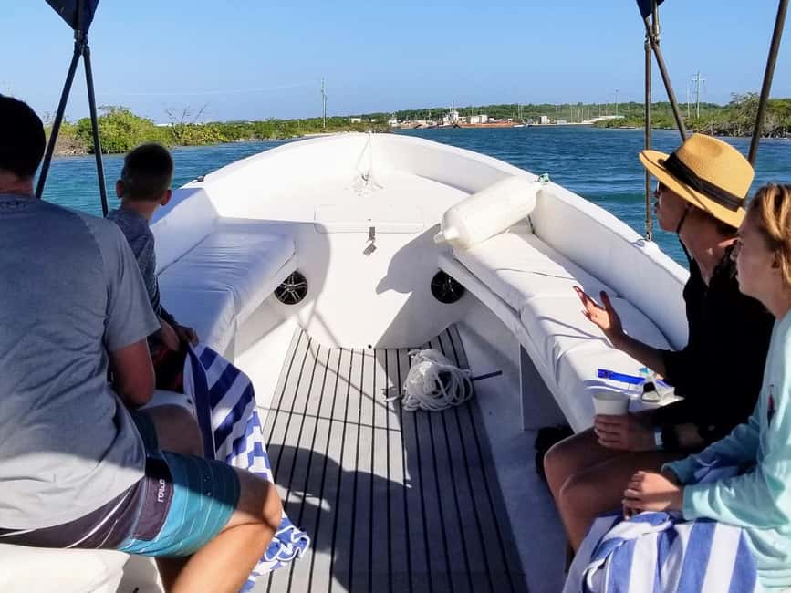 image n.10 of San Pedro: Snorkeling Trip with 4 Stops, Sharks, and Lunch activity in San Pedro, Belize, uploaded by supplier