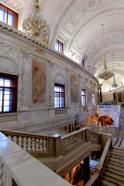 Image N°13 de Vienne : billet combiné pour le Trésor impérial et le nouveau palais de la Hofburg activité à Vienne, publiée par le prestataire