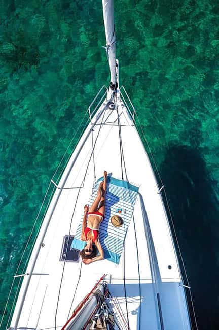 Immagine nº 7 di TRAMONTO - aperitivo su una barca a vela attività a Gallipoli, caricata dal fornitore