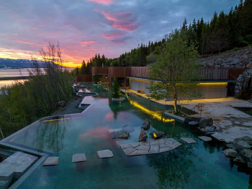 imagen n.º 1 de Akureyri: Entrada a Forest Lagoon actividad en Norðurland Eystra, subida por el proveedor