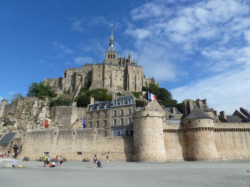 image n.4 of Mont-Saint-Michel: Private Guided Tour with Abbey Entrance activity in Normandy, uploaded by supplier