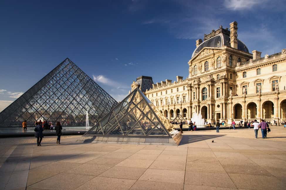 image n.1 of To Paris from Le Havre Port: one day private round tour activity in Paris, uploaded by supplier