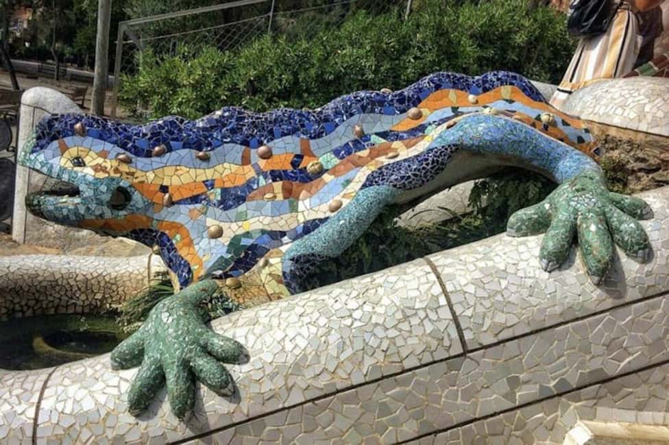 image n.10 of Semi-Private Barcelona Gothic, Parc Guell & Sagrada Familia activity in Barcelona, uploaded by supplier
