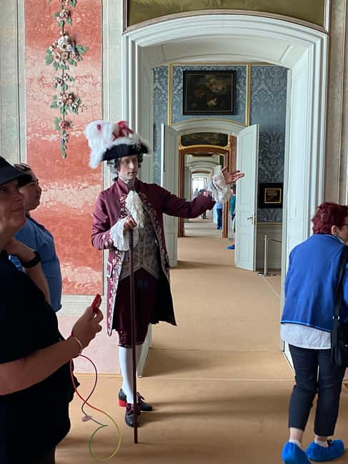 imagem n.10 de Riga: Passeio pela Colina das Cruzes, Palácio de Rundāle e Castelo de Bauska atividade em Distrito de Rundale, carregada pelo fornecedor
