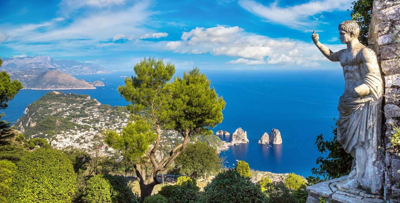 Immagine nº 18 di Tour VIP di Capri: Anacapri, Giardini di Augusto e Faraglioni attività a Campania, caricata dal fornitore