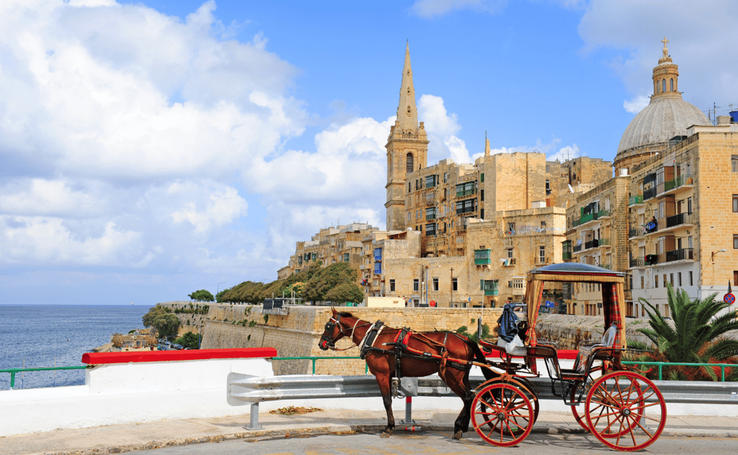 bild nr.17 av Malta: 3 städer, Marsaslokk, Blå grottan, Hagar Qim tempel aktivitet i Il-Qrendi, uppladdad av arrangören