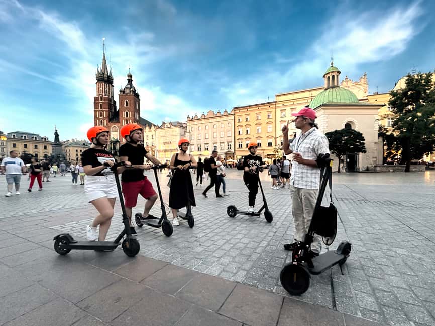 imagem n.5 de Passeio de scooter elétrico: Passeio completo - 3 horas de magia! atividade em Varsóvia, carregada pelo fornecedor