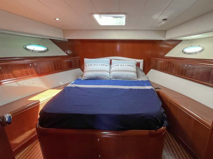 afbeelding n.8 van Cannes : Luxe boottocht, zwemmen, snorkelen, zonnen activiteit in Cannes, geüpload door aanbieder