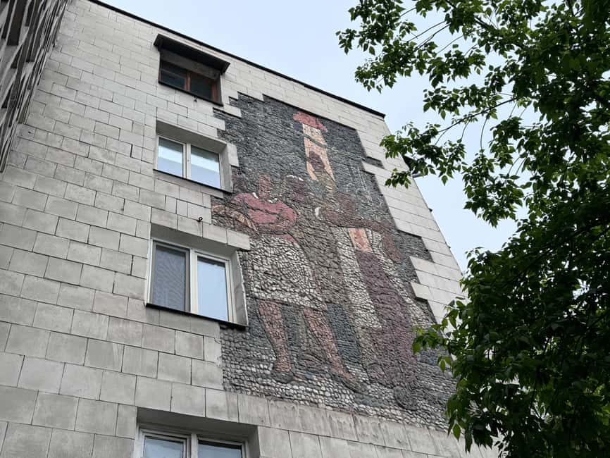 billede nr.22 af aktiviteten Bishkek Street Art og kirgisisk nomadehistorie (Walks & Talks) i Bishkek-regionen, uploadet af udbyder