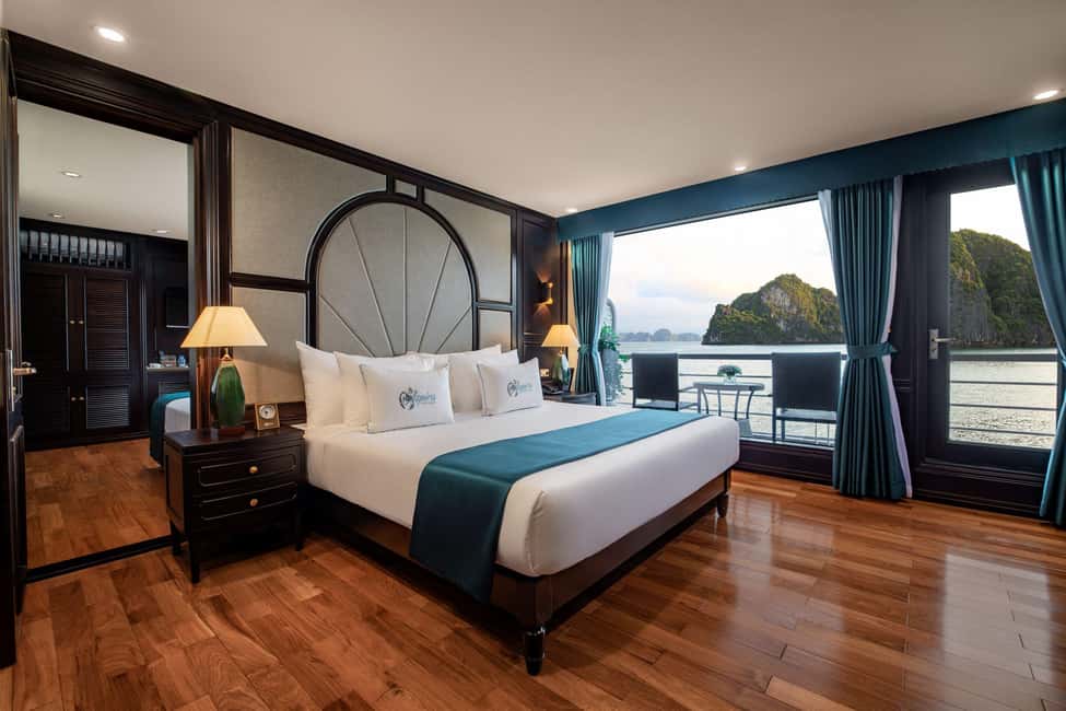image n.13 of 2-Day: Halong Lan Ha Bay 5 Stars Cruises w/Balcony & Bathtub activity in Ha Long, uploaded by supplier