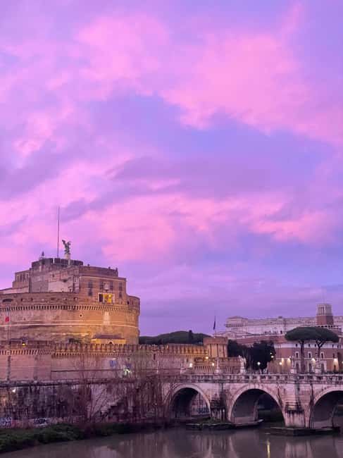 Image N°7 de Rome : Visite touristique nocturne en voiturette de golf privée et Aperitivo activité à Rome, publiée par le prestataire