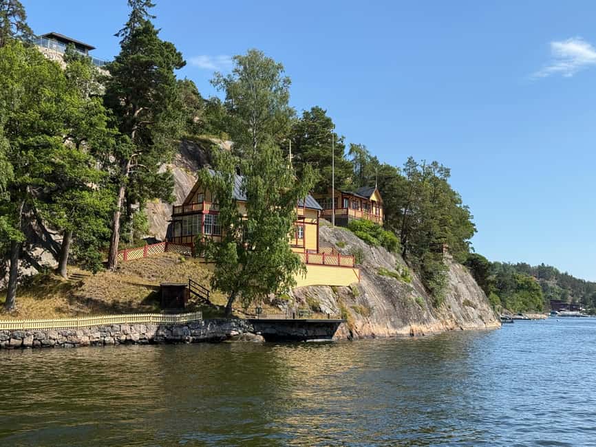 bild nr.1 av Stockholm: Midsommar båttur i skärgården med liveguide DE/EN aktivitet i Stockholms län, uppladdad av arrangören