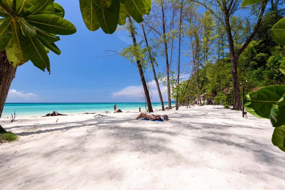 bilde nr.15 av Krabi: Phi Phi og 4 øyer solnedgangstur med hurtigbåt aktivitet i Thailandbukta, lastet opp av leverandør