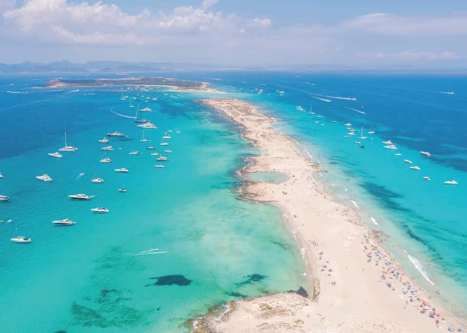 Image N°23 de Ibiza : Croisière VIP d'une demi-journée sur les plages secrètes de Formentera activité à Îles Baléares, publiée par le prestataire