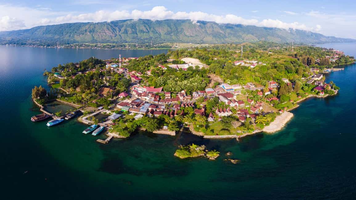 image n.2 of Medan Lake Toba Day Trip activity in Riau, uploaded by supplier