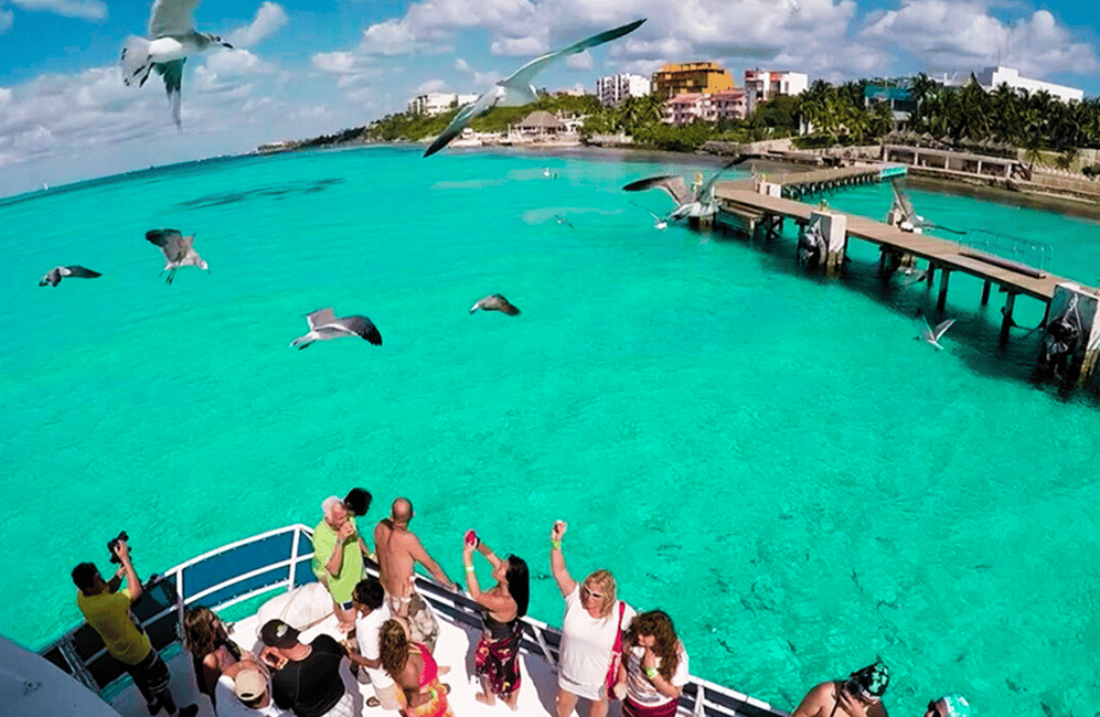 Image N°9 de Catamaran illimité pour Isla Mujeres depuis Playa del carmen activité à Quintana Roo, publiée par le prestataire