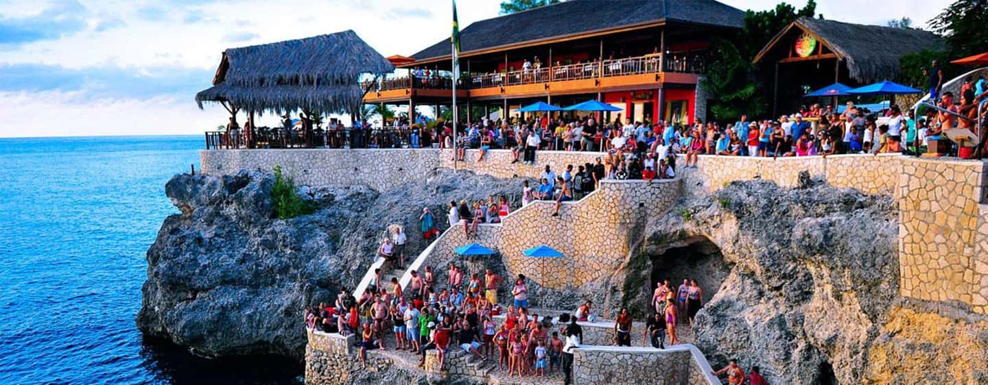 imagem n.3 de Montego Bay: Negril Margaritaville e Rick's Cafe Tour atividade em Negril, carregada pelo fornecedor