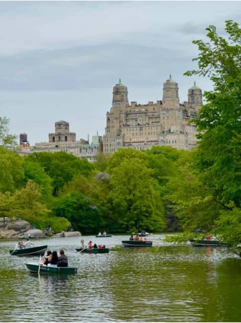 image n.22 of NYC Private Central Park Horse Carriage Ride with Guide activity in New York City, uploaded by supplier