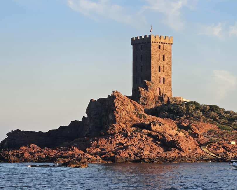 image n.2 of Saint-Raphaël : Sunset & Dinner Cruise to the Golden Island activity in Draguignan, uploaded by supplier