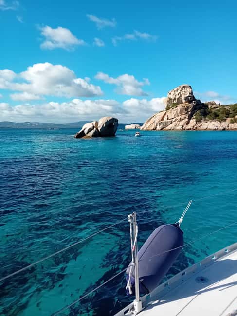Immagine nº 17 di Da Palau:Tour in barca a vela nell'Arcipelago La Maddalena attività a Sardegna, caricata dal fornitore