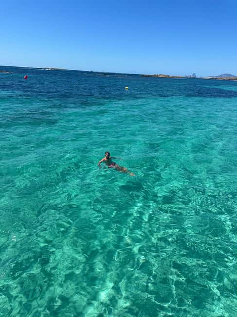 Image N°11 de San Antonio : visite d'Es Vedrà et de Formentera avec repas et boissons activité à Sant Josep de sa Talaia, publiée par le prestataire