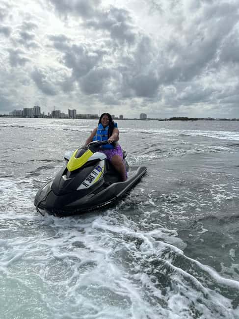 image n.28 of Miami Beach Jetskis + Free Boat Ride activity in Miami, uploaded by supplier
