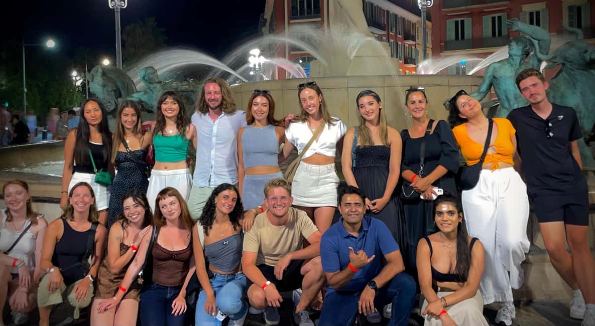 Image N°24 de Tournée des bars internationaux à Lille avec shots gratuits et jeux amusants activité à Lille, publiée par le prestataire