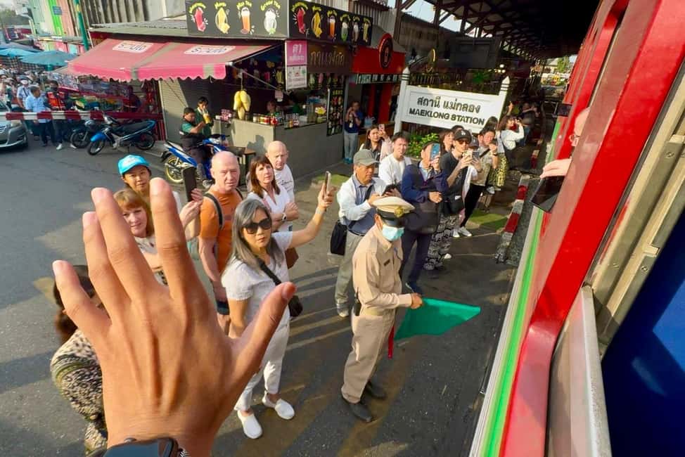 image n.29 of Bangkok: Floating Market and Train Market Experience activity in Pattaya, uploaded by supplier