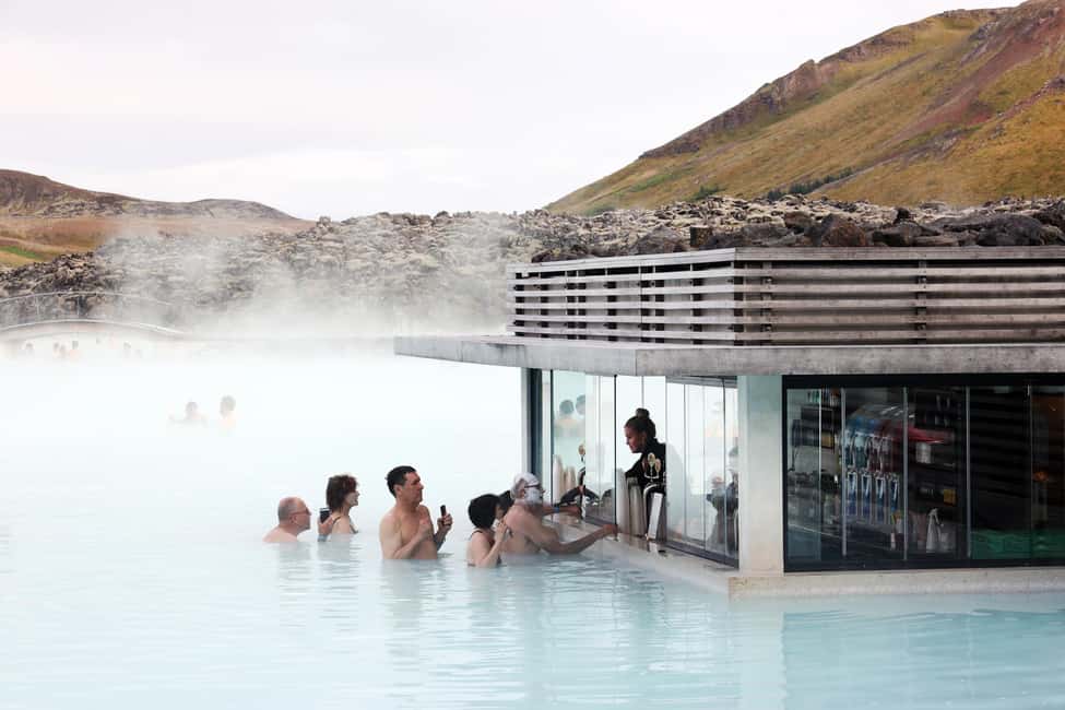 imagen n.º 13 de Reikiavik/Keflavik: Traslado Privado Laguna Azul actividad en Reikiavik, subida por el proveedor