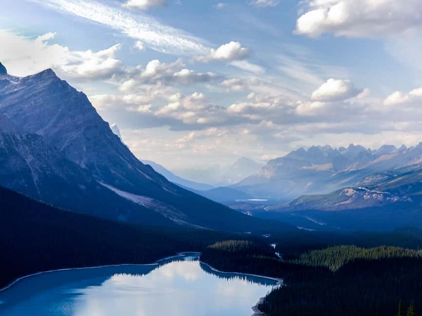 image n.2 of Banff : Day Tour : Lake Louise, Moraine Lake and Peyto Lake activity in Alberta, uploaded by supplier