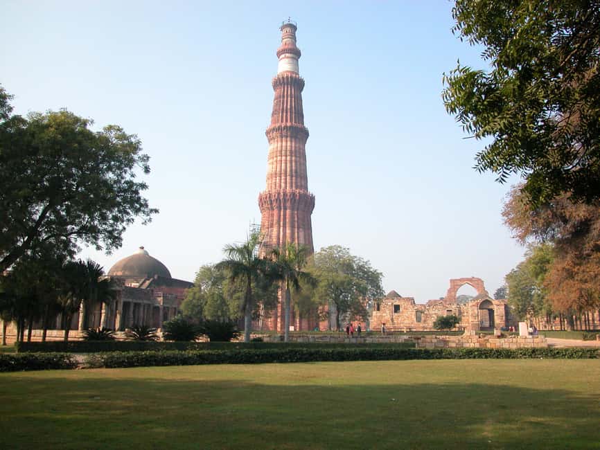 imagem n.7 de Delhi: City tour particular de 1 dia pela Nova e Velha Deli atividade em Nova Delhi, carregada pelo fornecedor