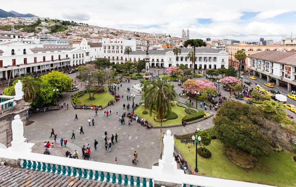 Immagine nº 1 di CITY TOUR PRIVATO ed ESCLUSIVO: Quito Coloniale, Teleferica, Mitad del Mundo attività a Quito, caricata dal fornitore