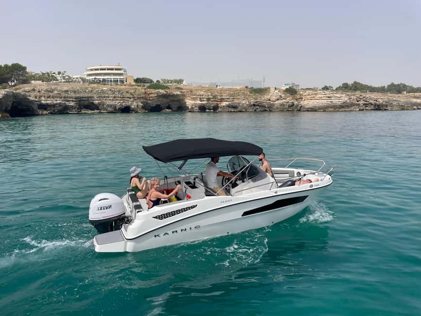 image n.6 of Polignano a Mare Caves and Grottos Tour by Boat with Spritz activity in Polignano a Mare, uploaded by supplier