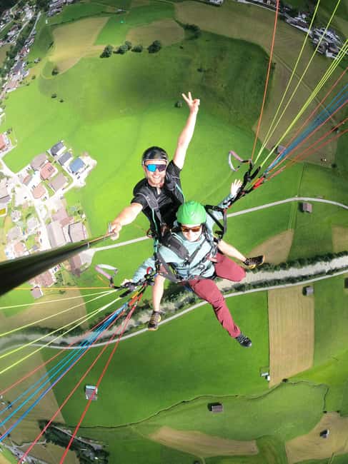 image n.3 of Neustift im Stubaital: Tandem Paragliding Flight activity in Neustift im Stubaital, uploaded by supplier