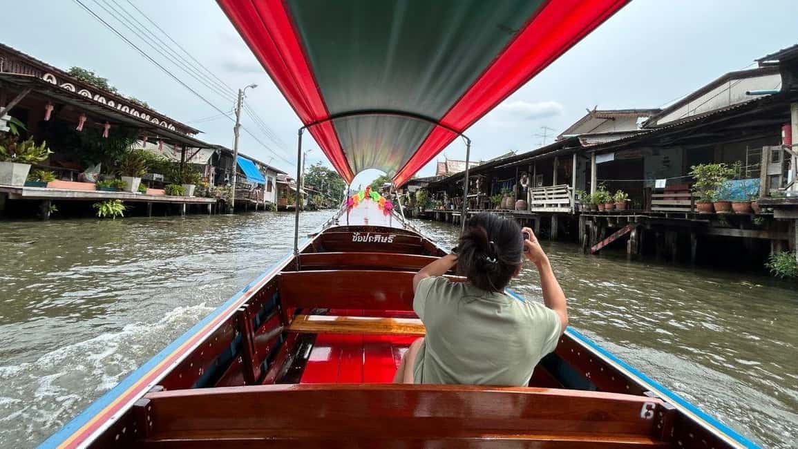 image n.2 of 2 Hours Private Bangkok Canal Boat Tour by Long-Tail Boat activity in Bangkok, uploaded by supplier